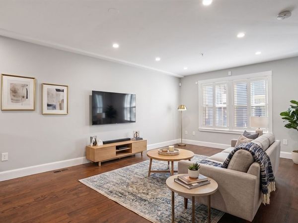 1-7 Atwood Sq, Unit 5, Boston, MA 02130