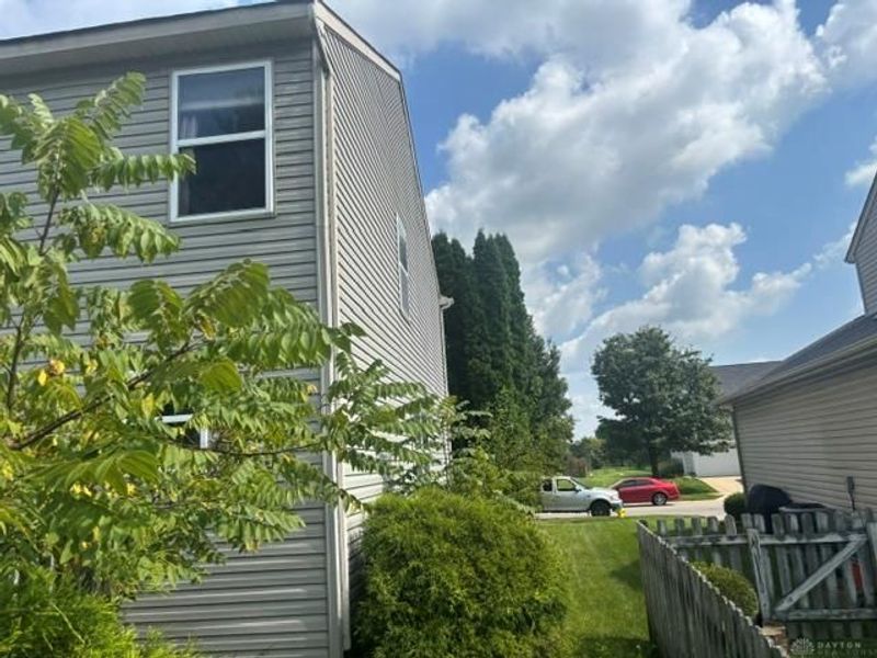 6654 Greeley, Dayton, OH 45424 Photo 4