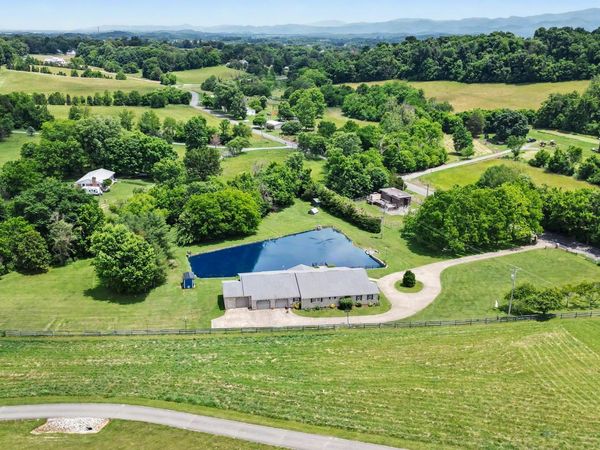 1435 Holly Creek Road, Greeneville, TN 37745