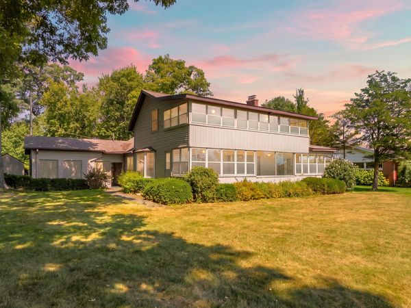 130 Waupakisco Beach, Battle Creek, MI 49015