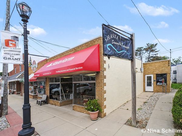 19-21 E Main Street, Grant, MI 49327