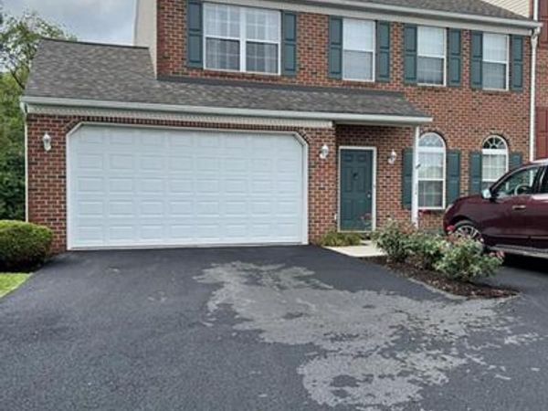 206 BARRINGTON DRIVE, READING, PA 19607