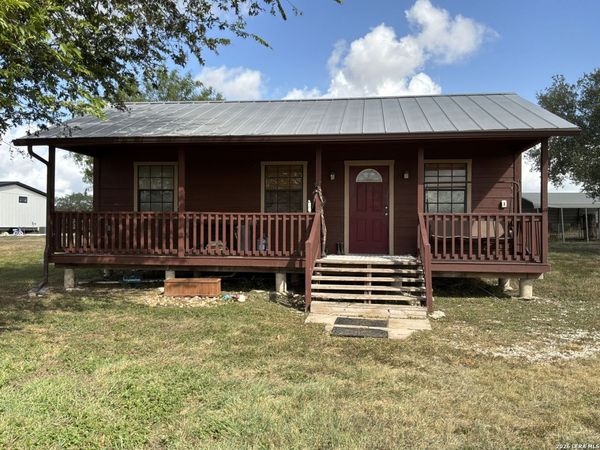Gillett, TX 78116