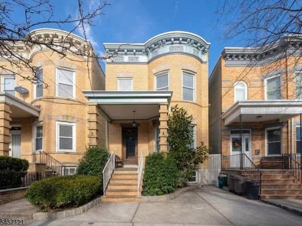 114 Shippen St, Unit 1, Weehawken, NJ 07086