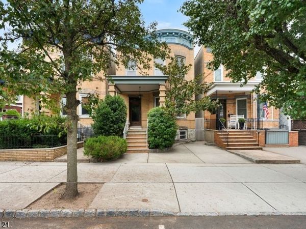 114 Shippen St, Unit 1, Weehawken, NJ 07086