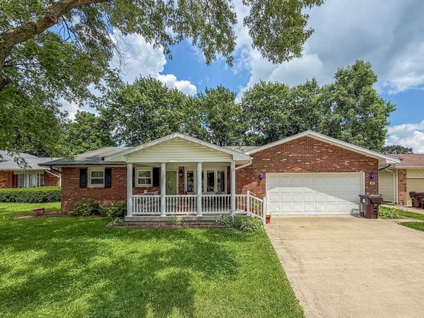 1020 Illinois Drive , Rantoul, IL 61866