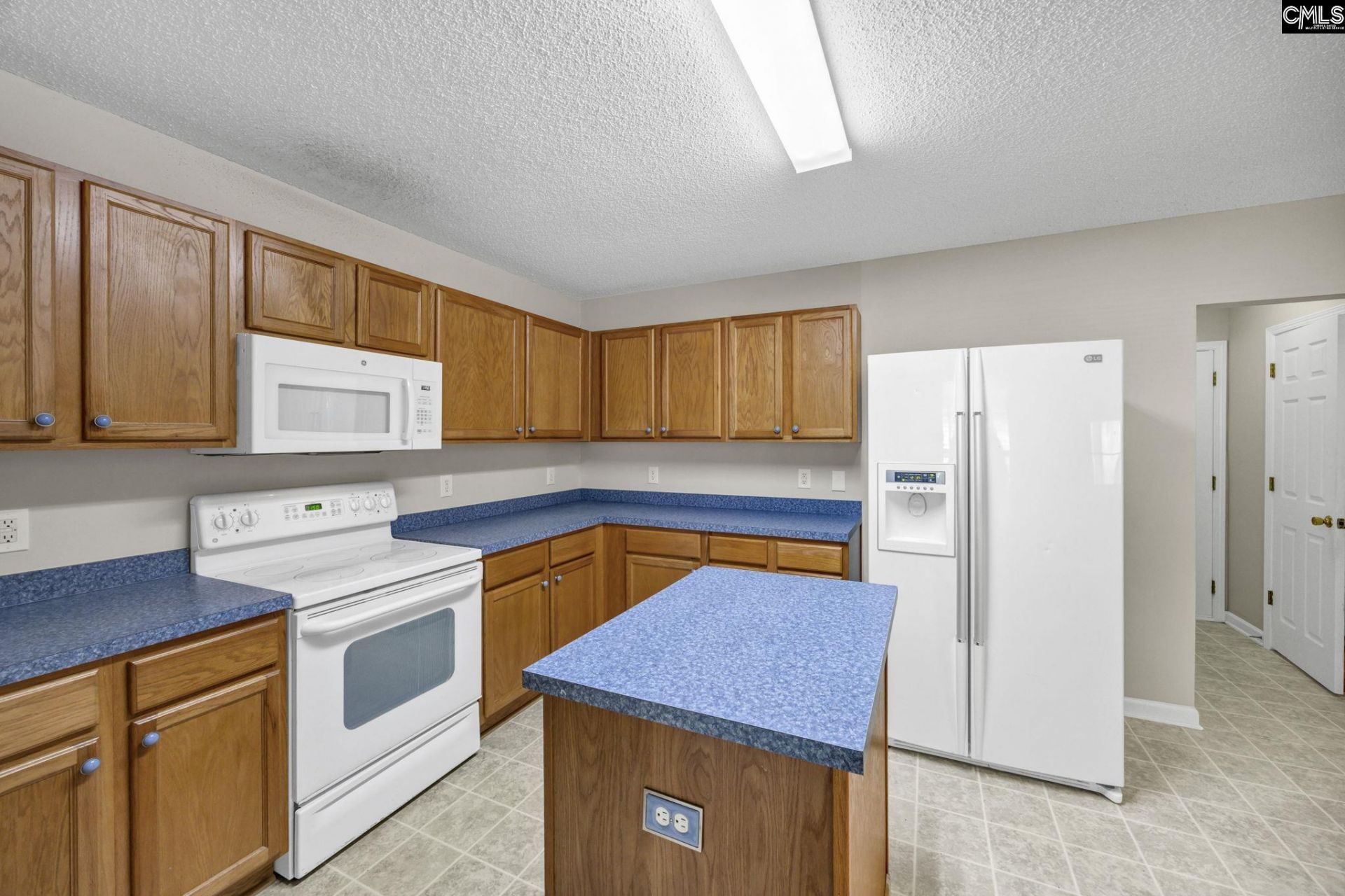 1 Ironcrest Court  Photo 12