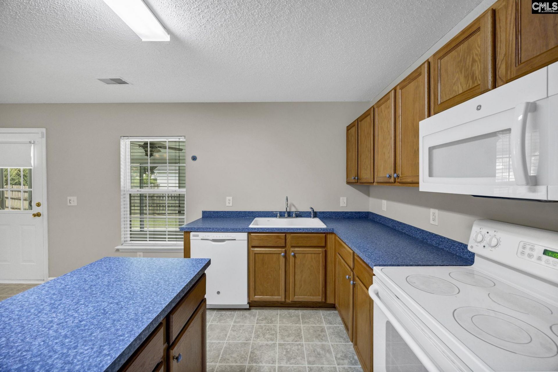 1 Ironcrest Court  Photo 13