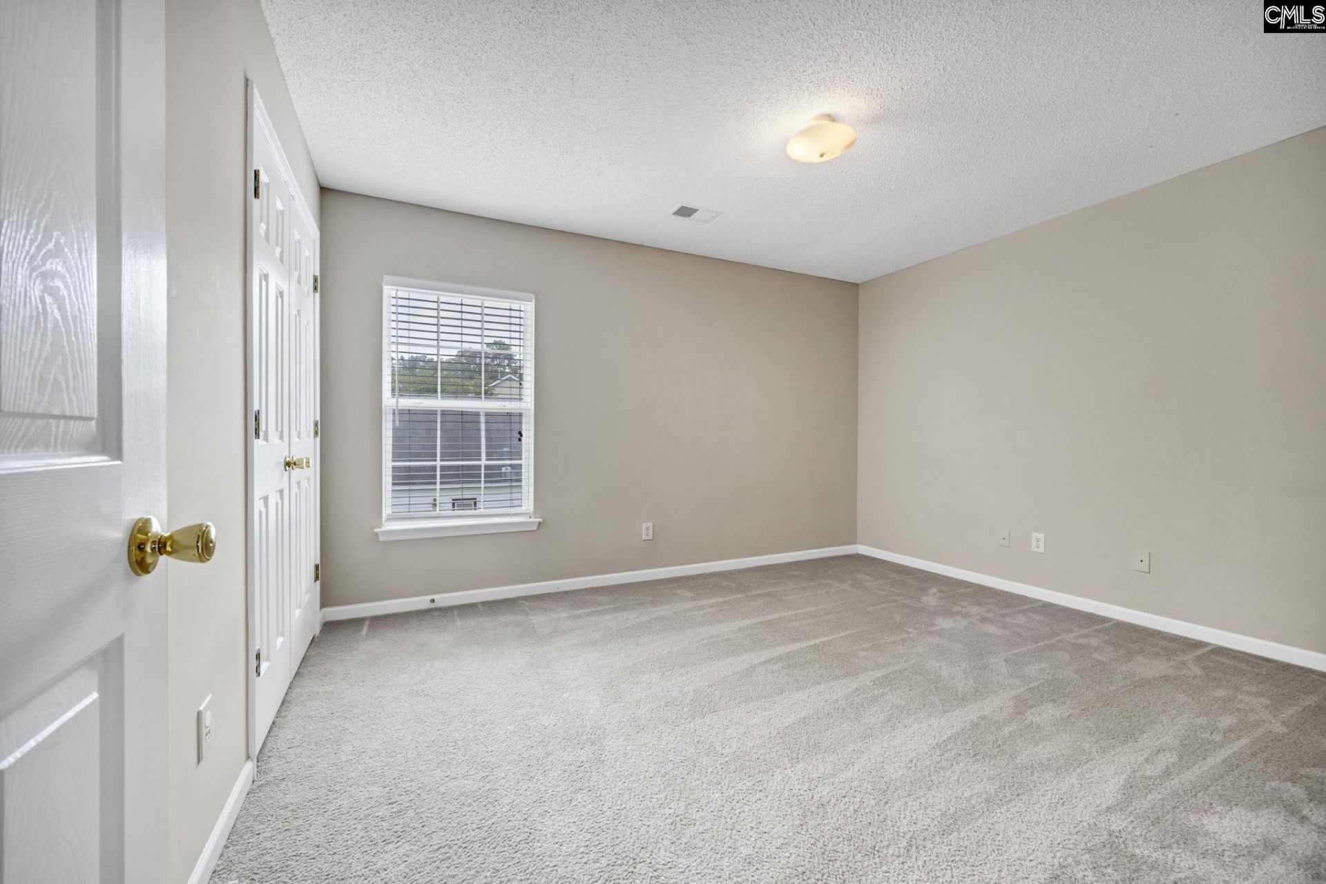 1 Ironcrest Court  Photo 29