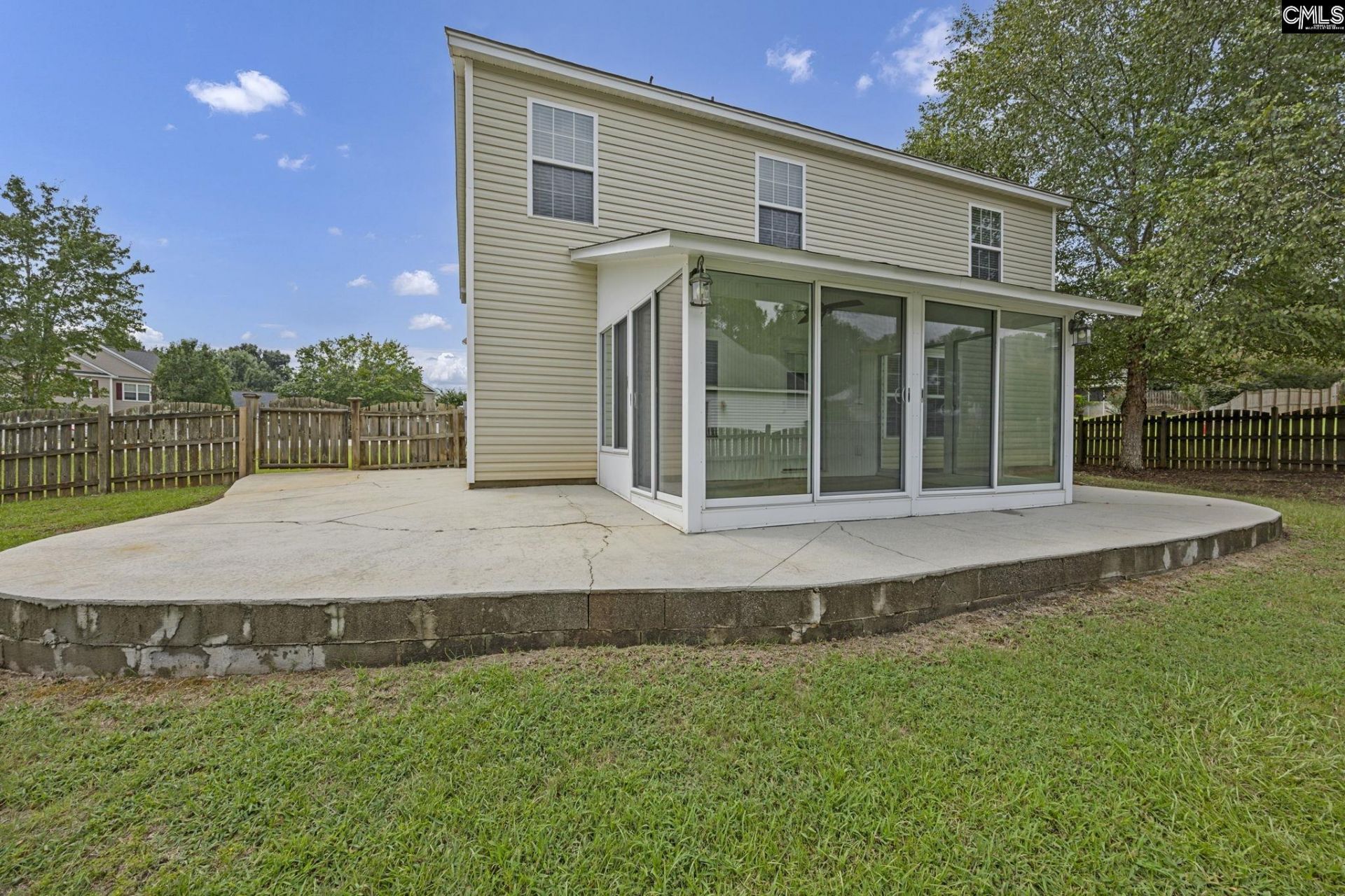1 Ironcrest Court  Photo 4