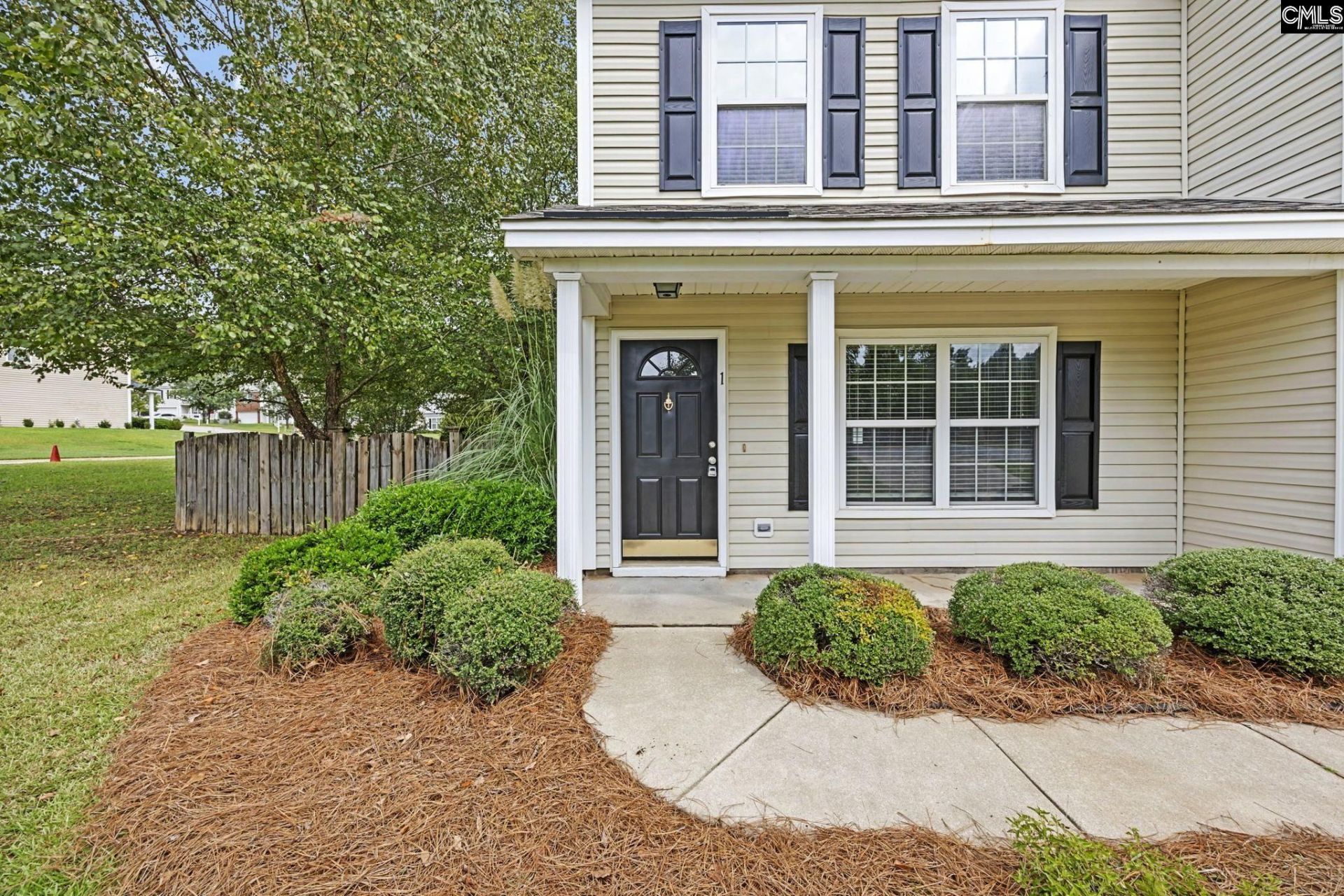 1 Ironcrest Court  Photo 6