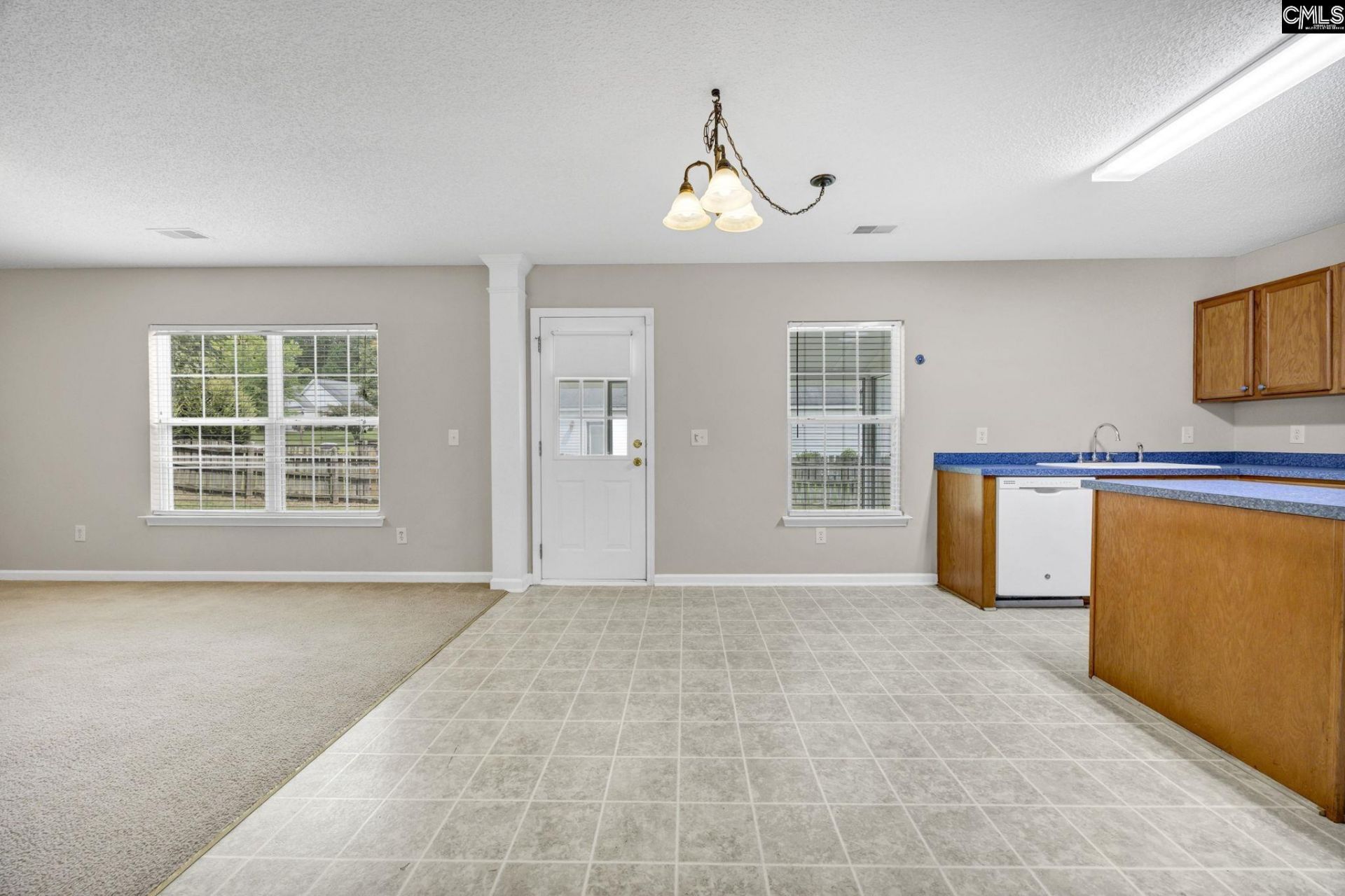 1 Ironcrest Court  Photo 8