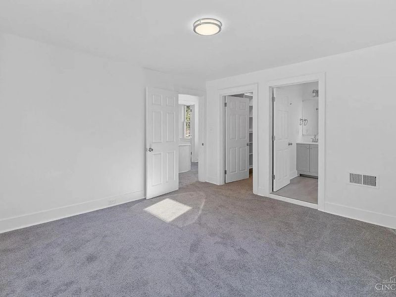 3518 Hudson Avenue, Cincinnati, OH 45207 Photo 12
