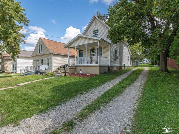637 S Winter Street, Adrian, MI 49221