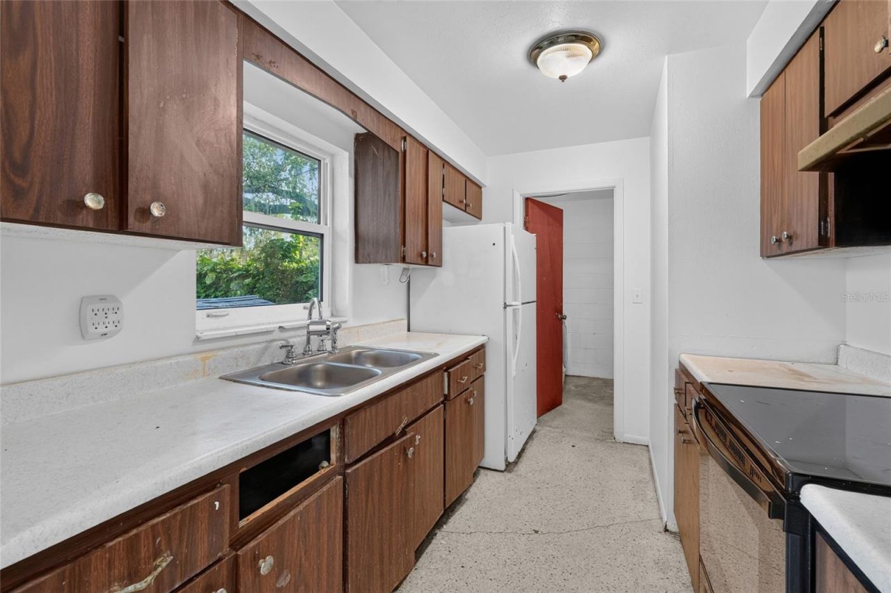 4923 Brookmeade Drive, Sarasota, FL 34232 Photo