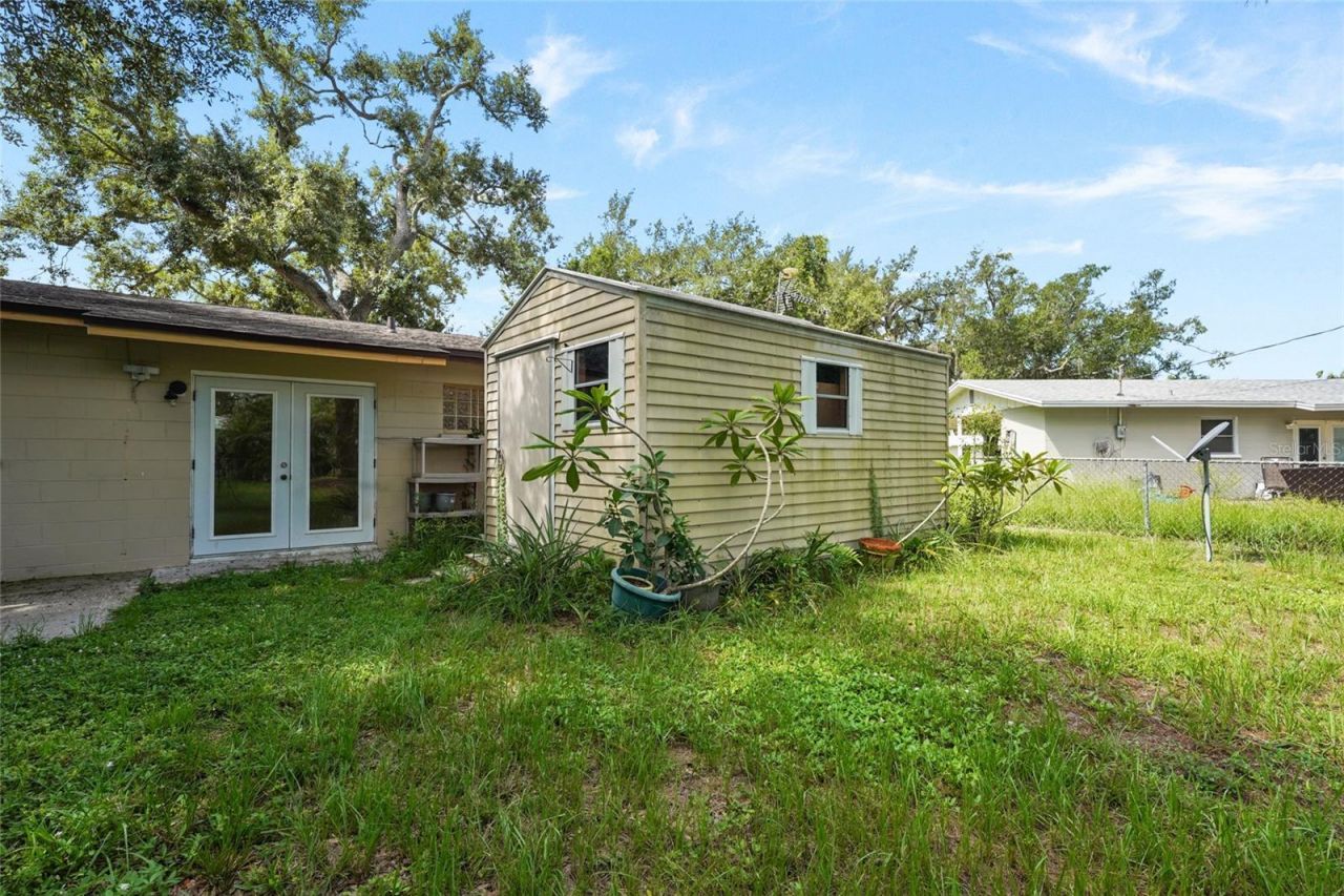 4923 Brookmeade Drive, Sarasota, FL 34232 Photo