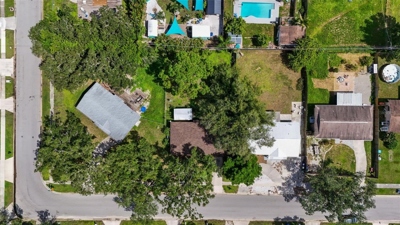 4923 Brookmeade Drive, Sarasota, FL 34232 Photo