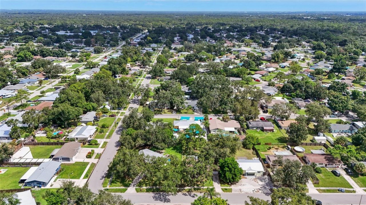 4923 Brookmeade Drive, Sarasota, FL 34232 Photo