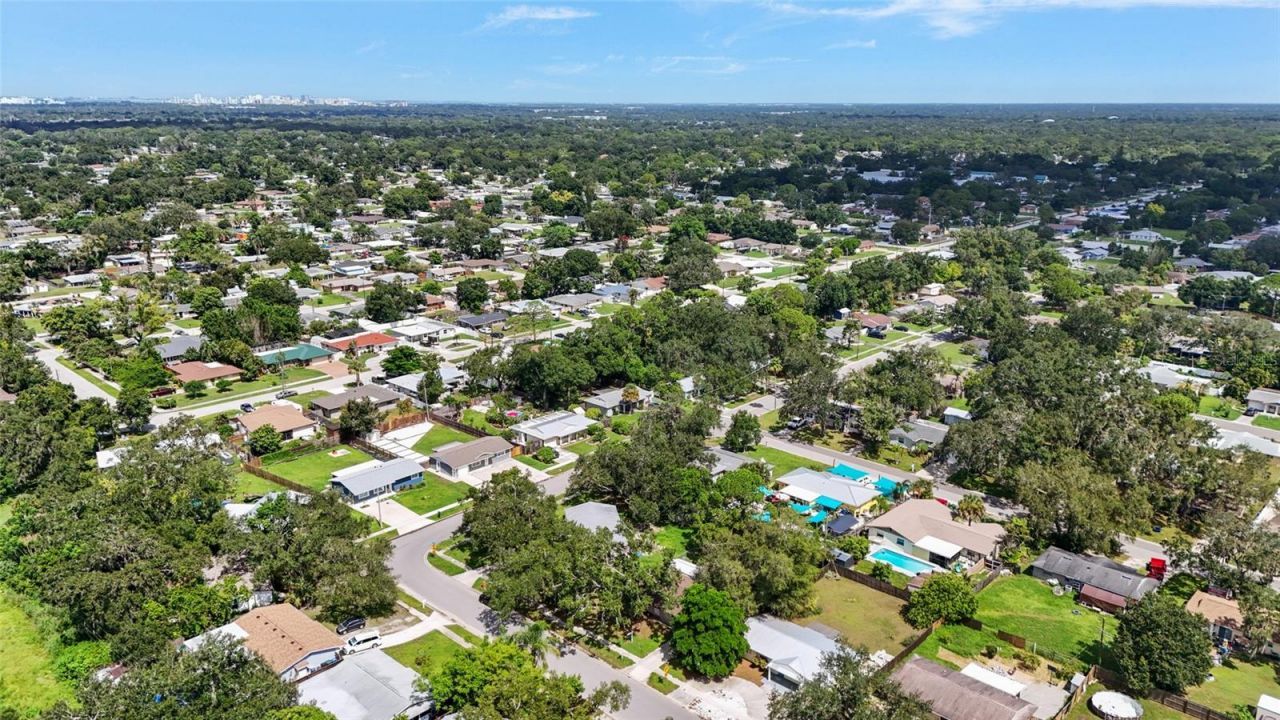 4923 Brookmeade Drive, Sarasota, FL 34232 Photo