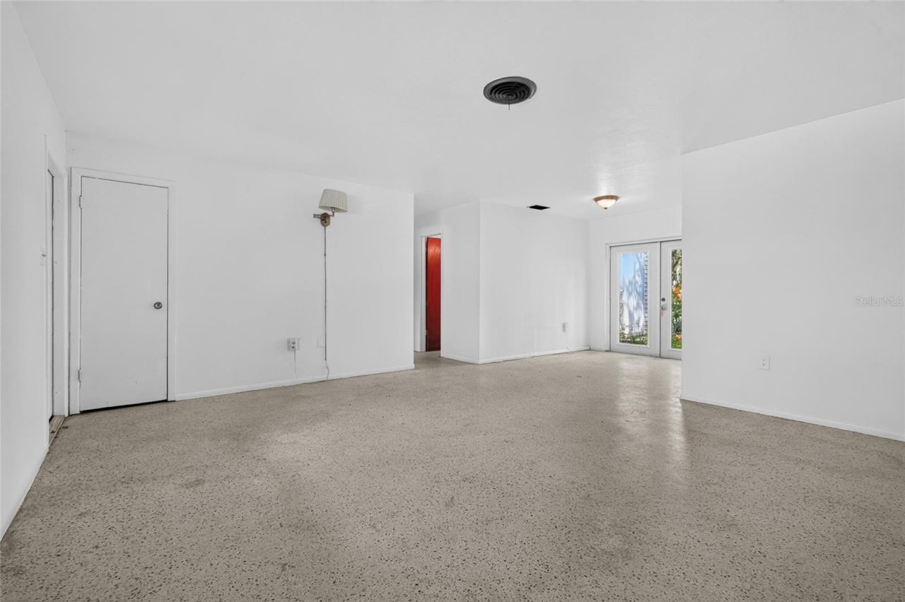 4923 Brookmeade Drive, Sarasota, FL 34232 Photo