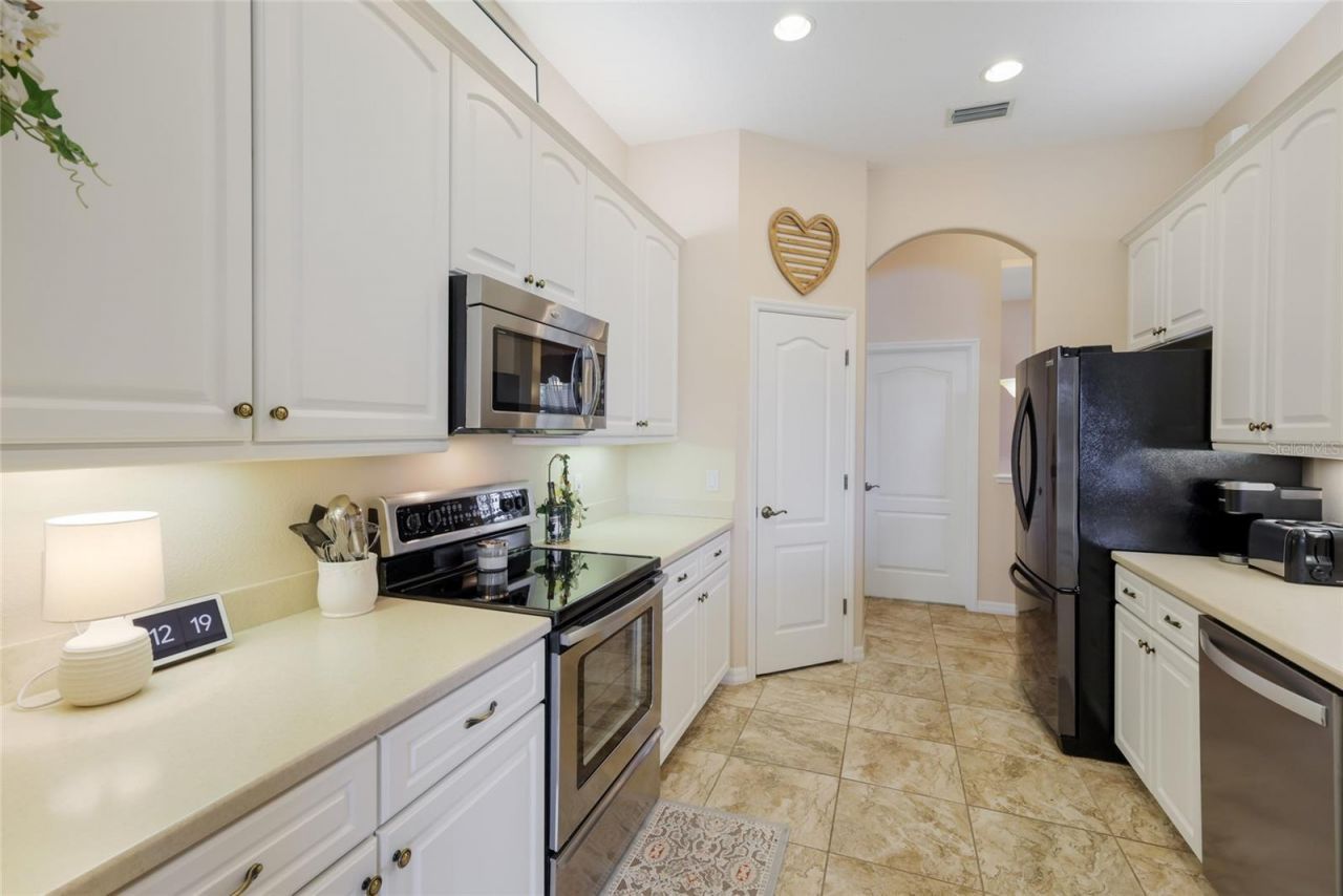 248 Dahlia Court , Bradenton, FL 34212 Photo