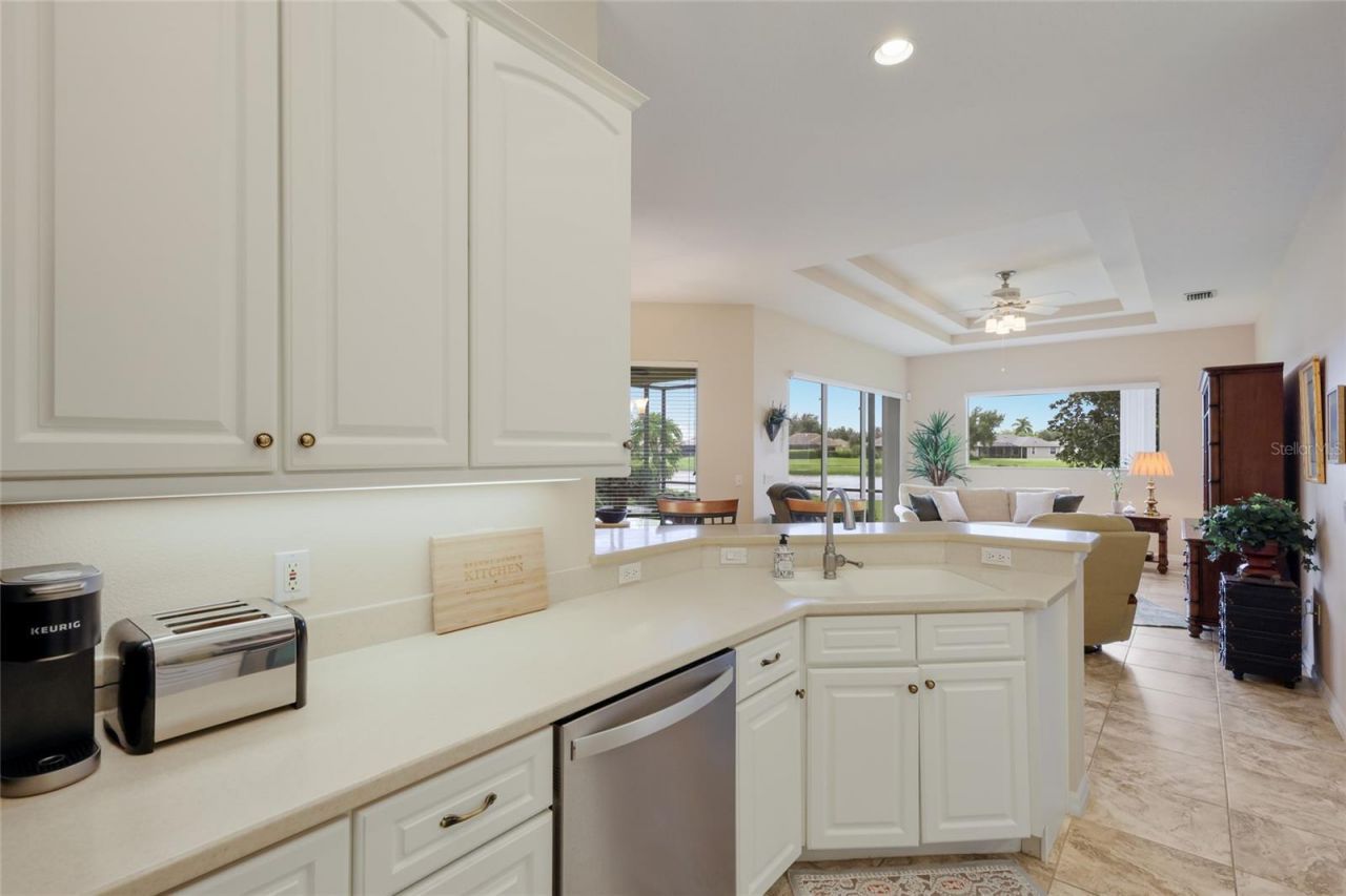 248 Dahlia Court , Bradenton, FL 34212 Photo
