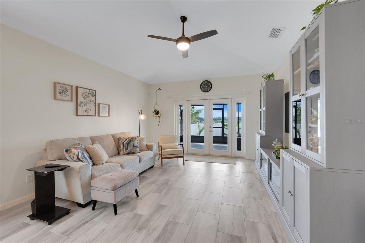 491 Kestrel Drive , Groveland, FL 34736 Photo