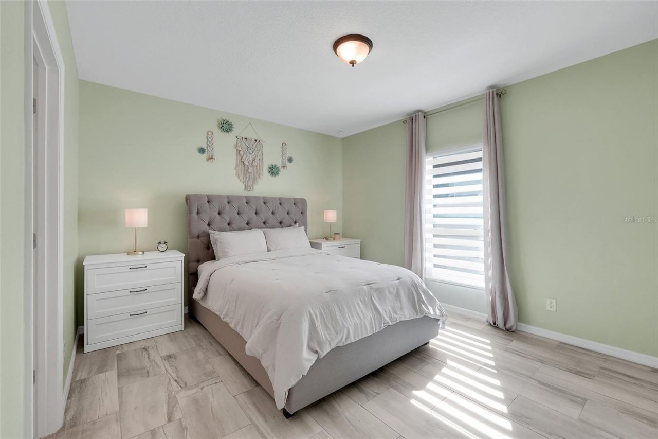 491 Kestrel Drive , Groveland, FL 34736 Photo