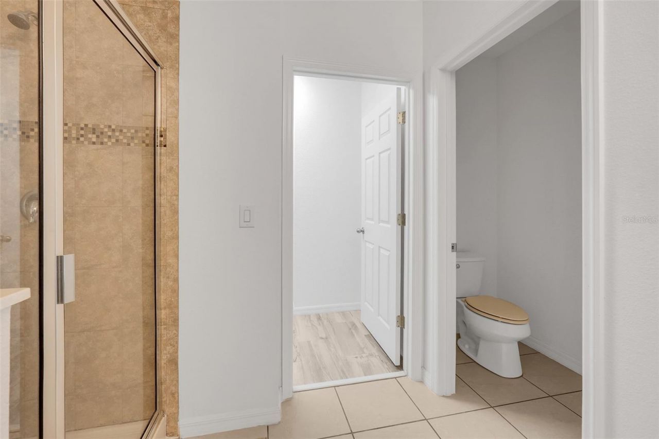 491 Kestrel Drive , Groveland, FL 34736 Photo