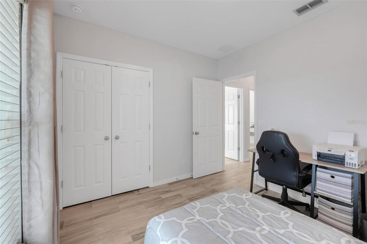 491 Kestrel Drive , Groveland, FL 34736 Photo