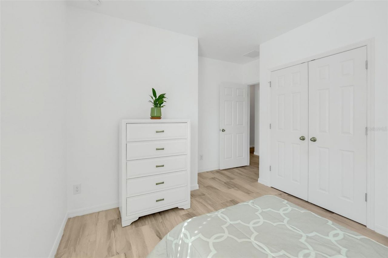 491 Kestrel Drive , Groveland, FL 34736 Photo