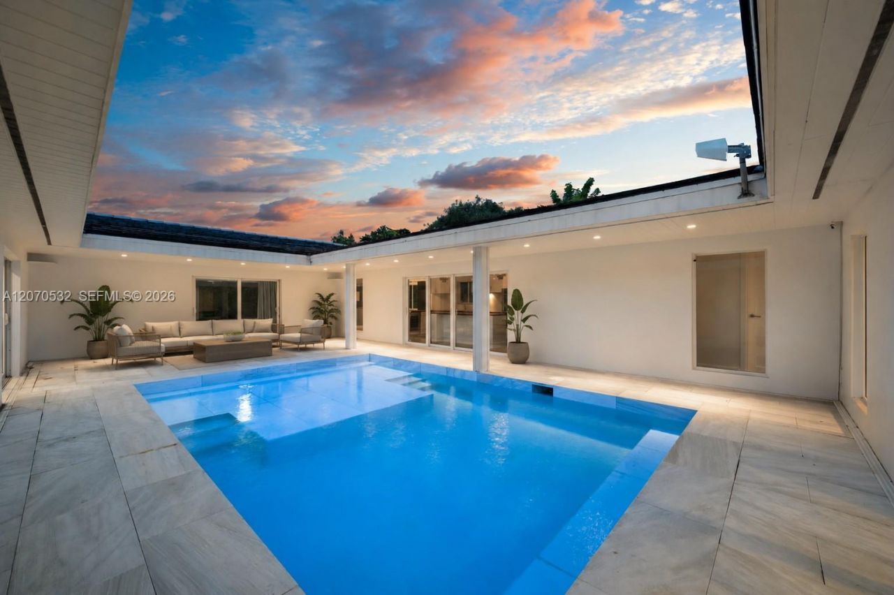 4001 Monserrate St, Coral Gables, FL 33146 Photo