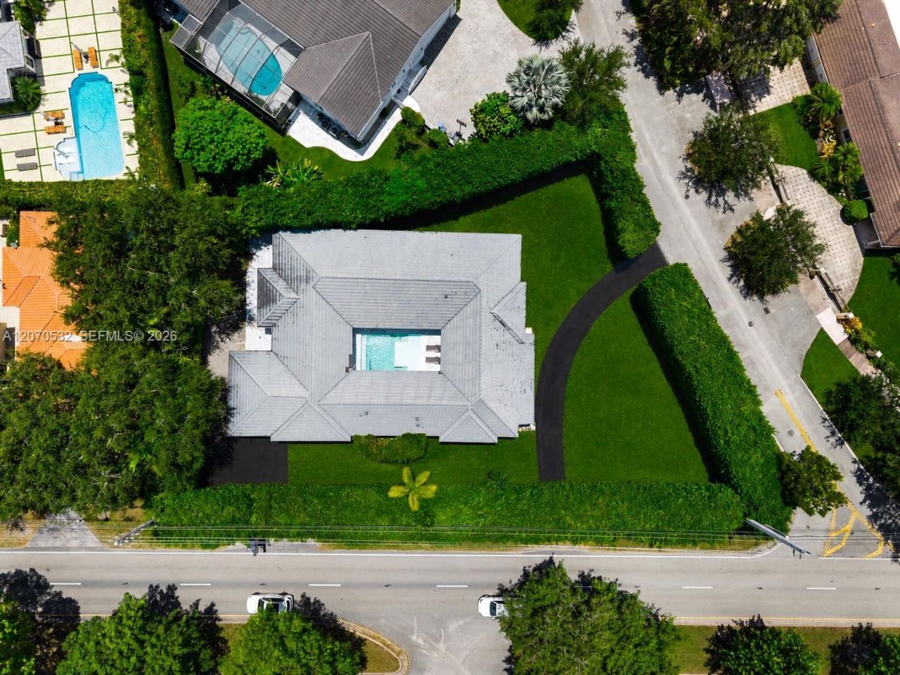 4001 Monserrate St, Coral Gables, FL 33146 Photo