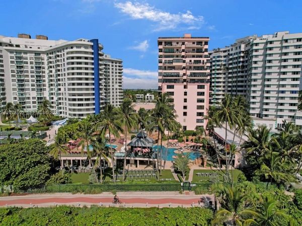 5225 Collins Ave, Unit 1516, Miami Beach, FL 33140