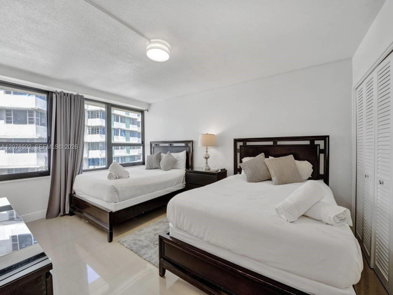 5225 Collins Ave, Unit 1516, Miami Beach, FL 33140 Photo
