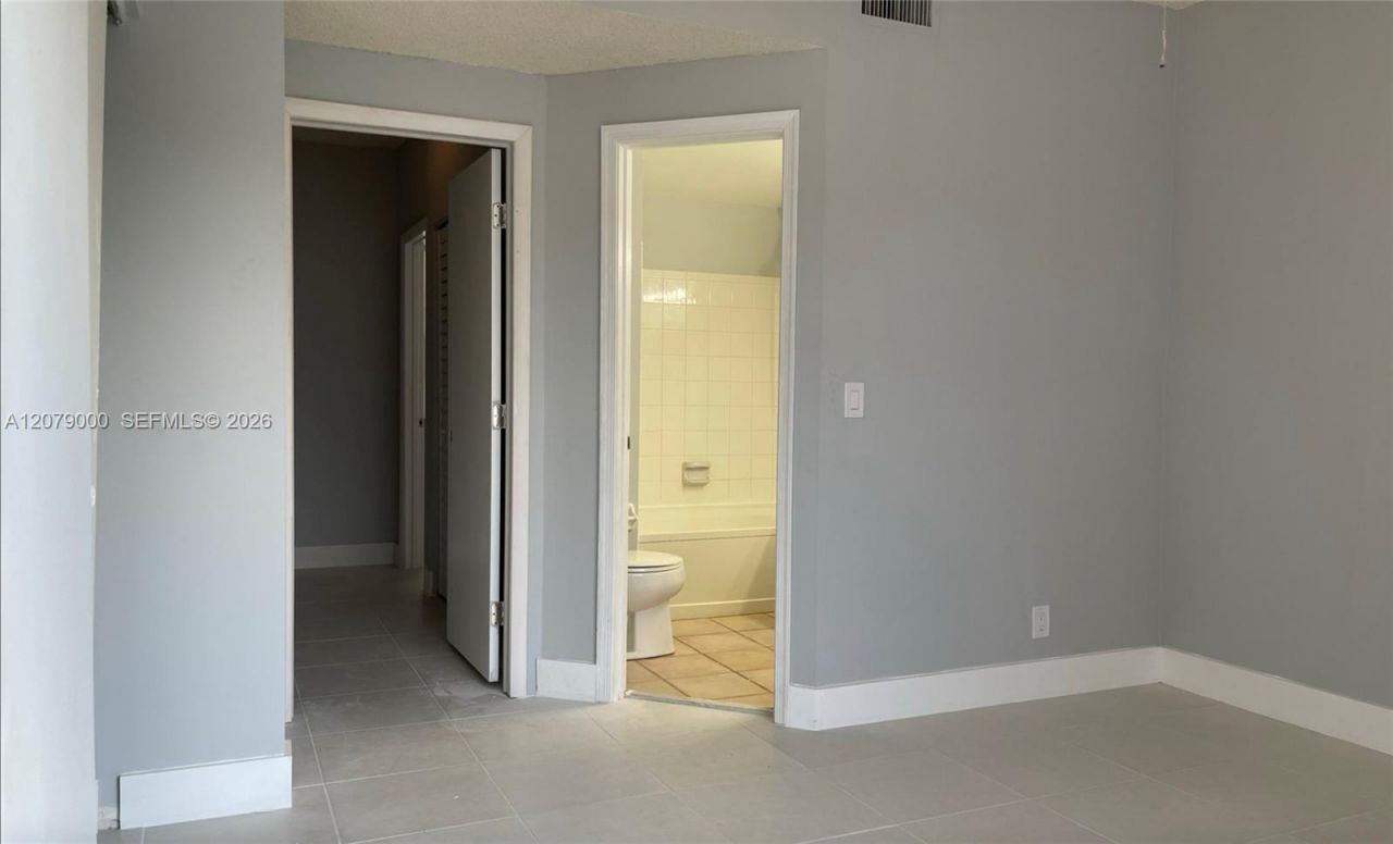 48 Whitehead Cir, Unit 48, Weston, FL 33326 Photo