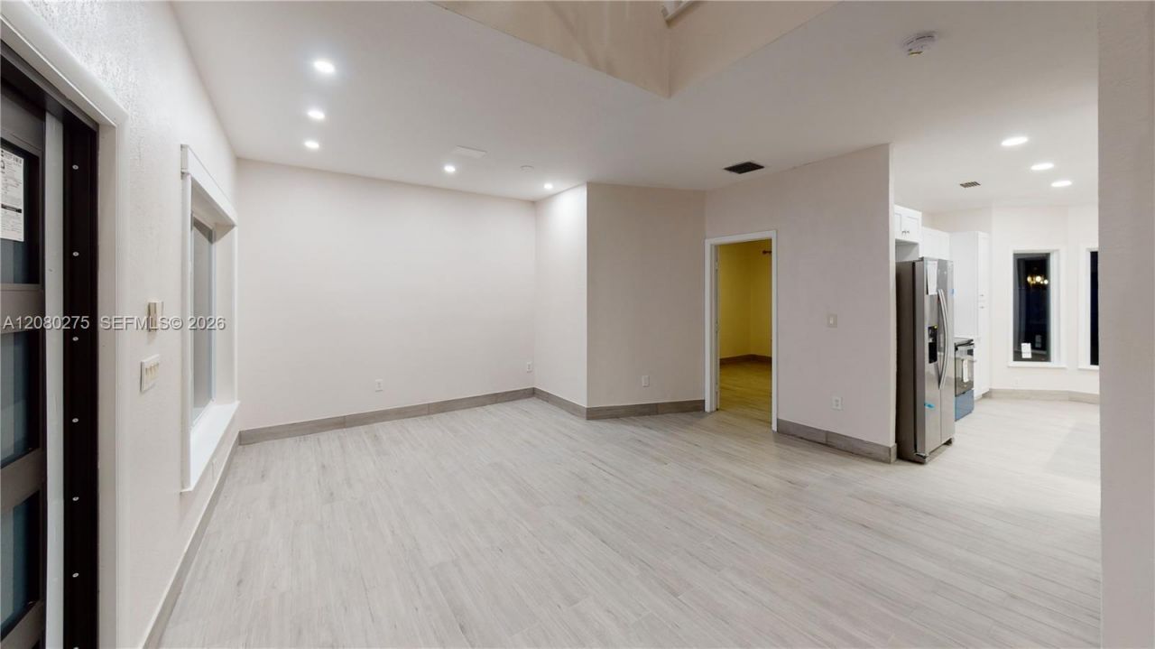 16785 NW 12th Ct , Unit 16785, Pembroke Pines, FL 33028 Photo