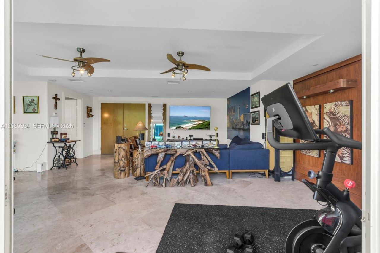 1200 Holiday Dr, Unit 208, Fort Lauderdale, FL 33316 Photo