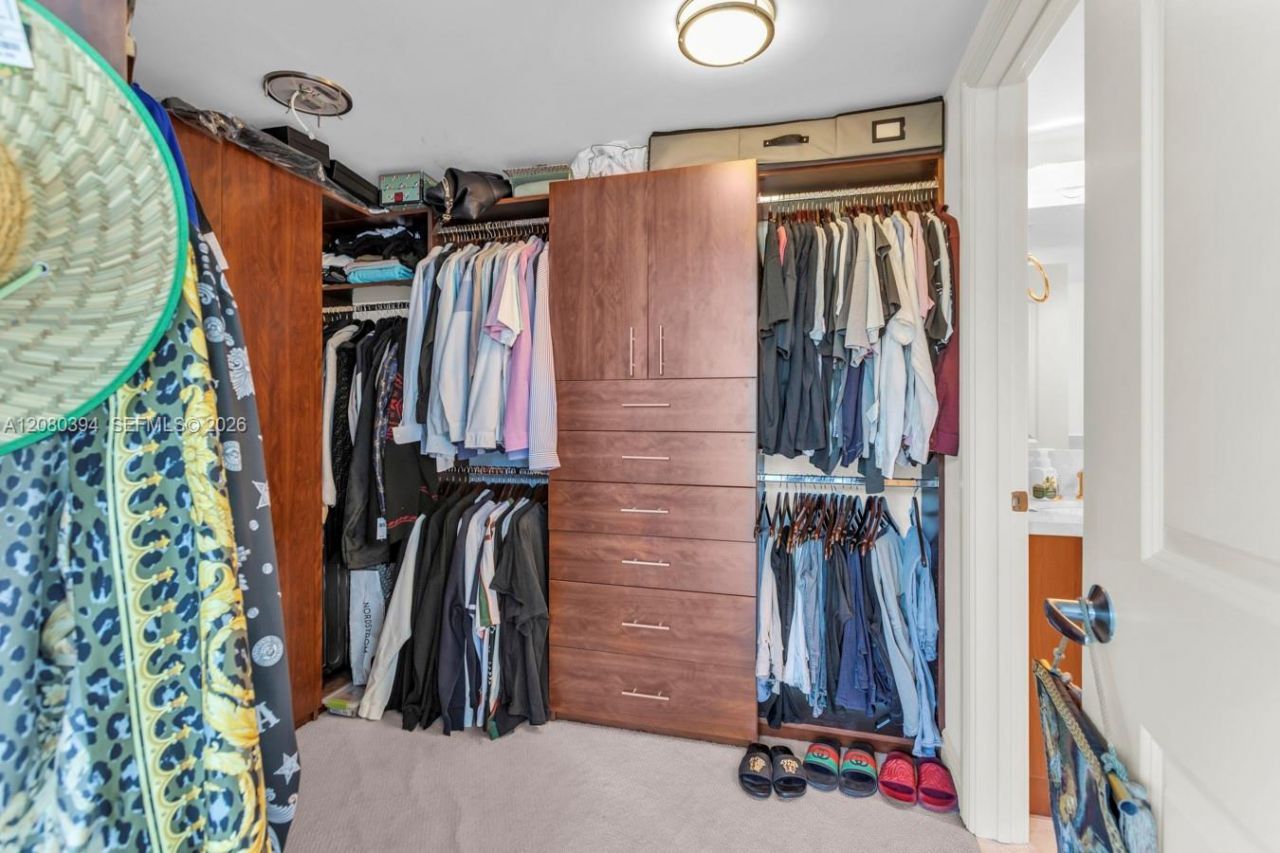 1200 Holiday Dr, Unit 208, Fort Lauderdale, FL 33316 Photo