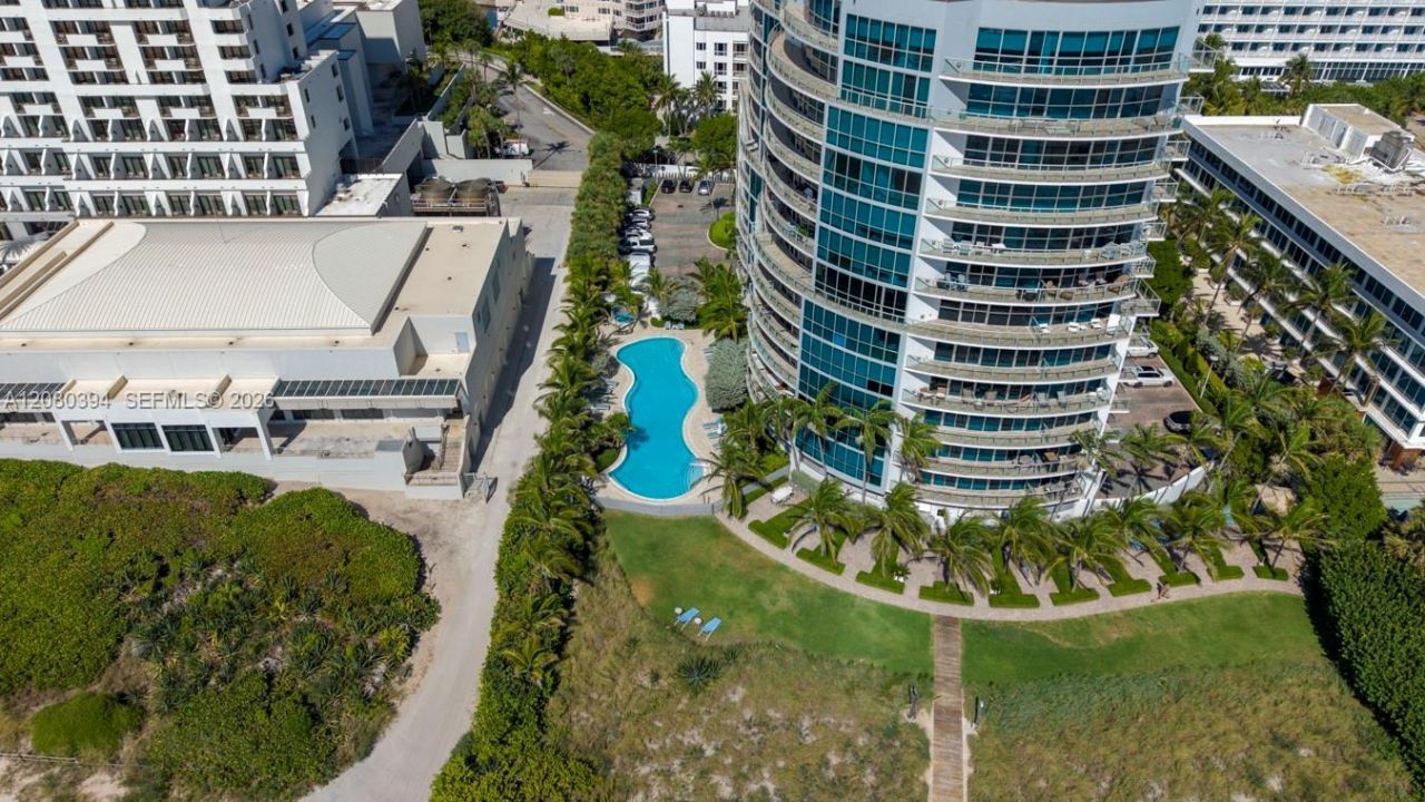 1200 Holiday Dr, Unit 208, Fort Lauderdale, FL 33316 Photo