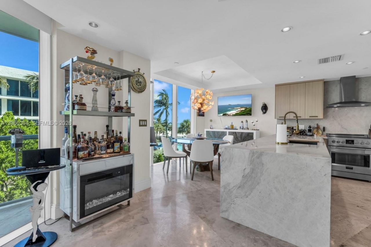 1200 Holiday Dr, Unit 208, Fort Lauderdale, FL 33316 Photo