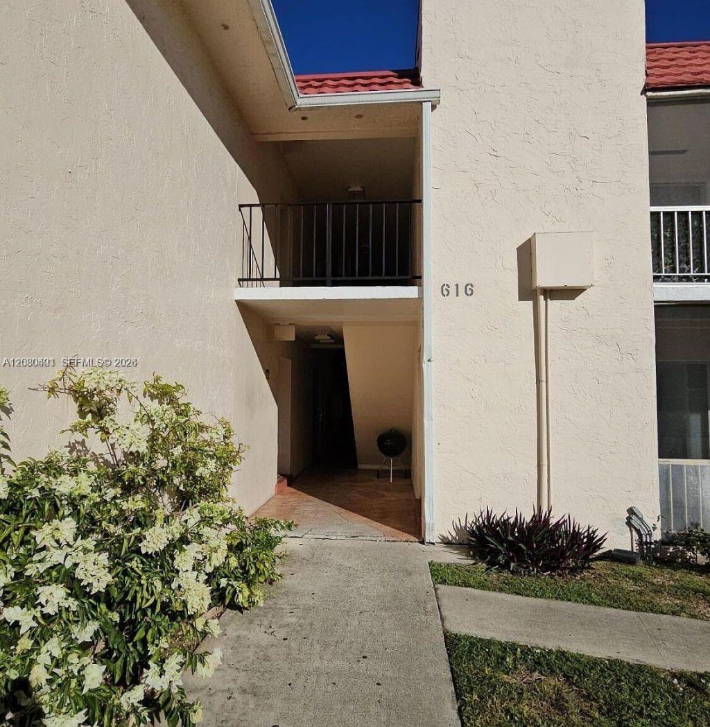 616 NW 13th St , Unit 17, Boca Raton, FL 33486 Photo