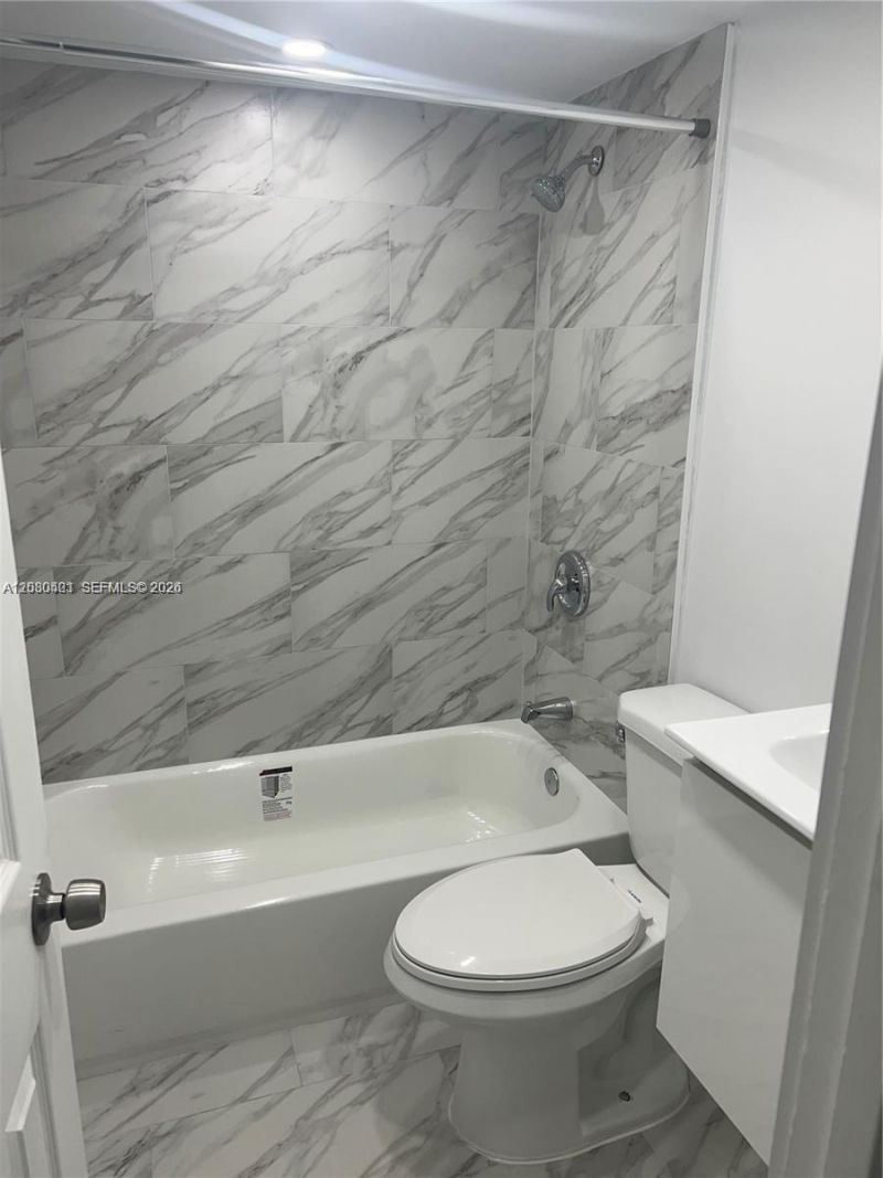 616 NW 13th St , Unit 17, Boca Raton, FL 33486 Photo