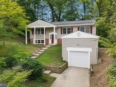 15922 EDGEWOOD DRIVE, DUMFRIES, VA 22025