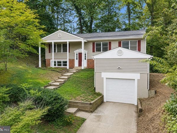 15922 EDGEWOOD DRIVE, DUMFRIES, VA 22025