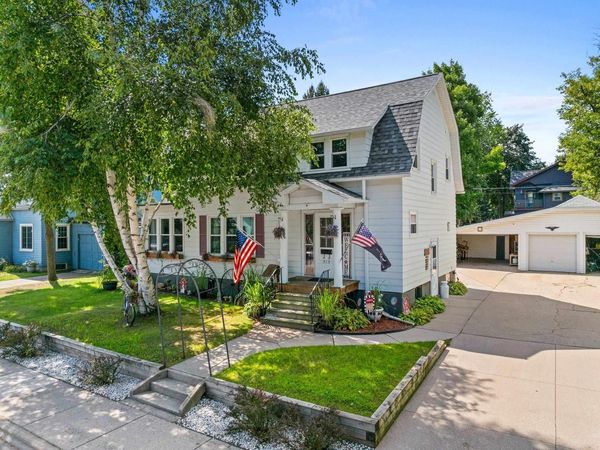 313 S WASHINGTON STREET, Shawano, WI 54166