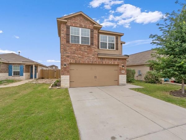 1445 Treeta TRL , Kyle, TX 78640