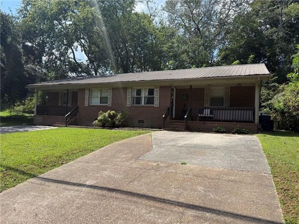 429 Jenkins Road , Rossville, GA 30741