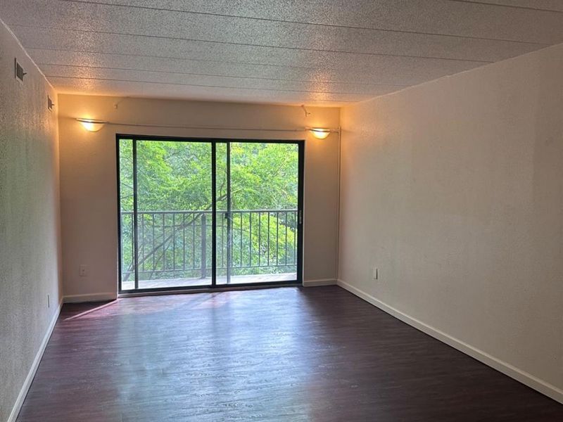 452 Grand Avenue, Unit 3, Cincinnati, OH 45205 Photo 3