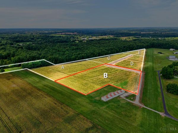B Landing Lane, Goshen Twp, OH 45122
